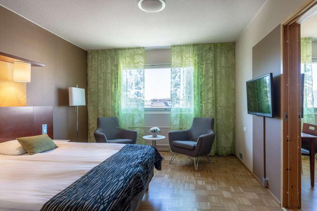 于韦斯屈莱市斯甘迪克公寓 Jyväskylä 客房 照片